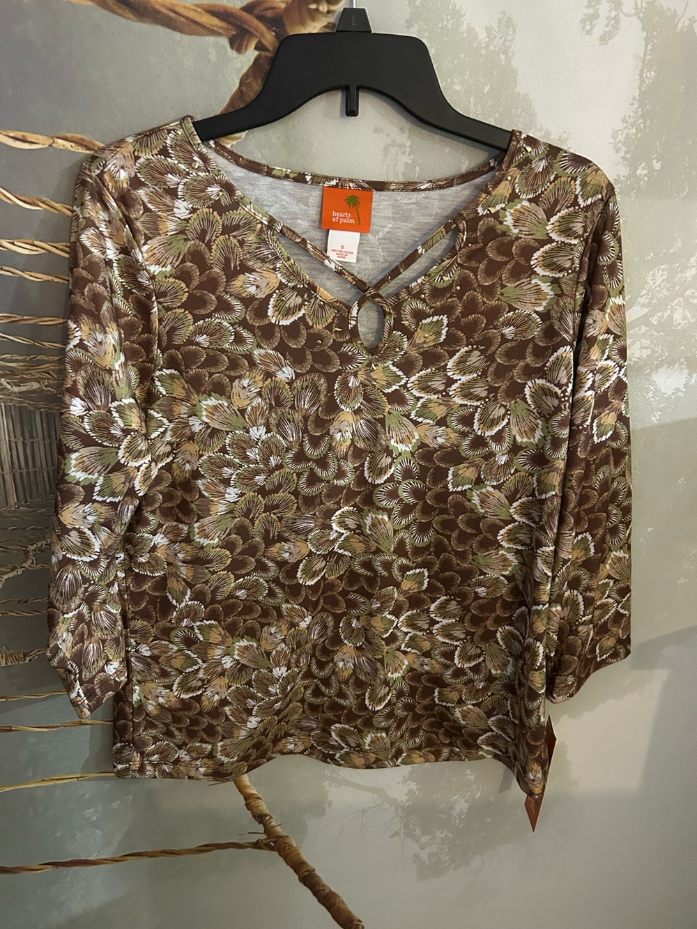 hearts of palm Brown Floral Keyhole Long Sleeve Tee